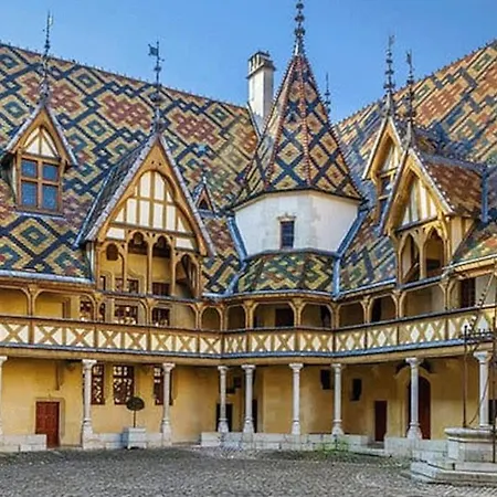 Ferienwohnung Logez Au Coeur De La Route Des Grands Crus Vougeot Exterior foto