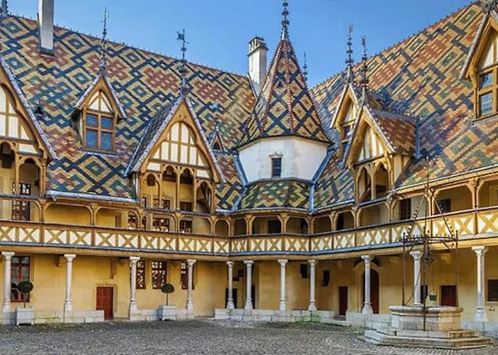 Logez Au Coeur De La Route Des Grands Crus